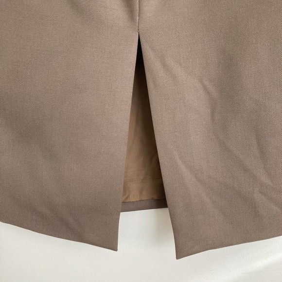 Circa 2001 Givenchy wool pencil skirt, brown, French size 38 (US 6) - Picture 5 of 7